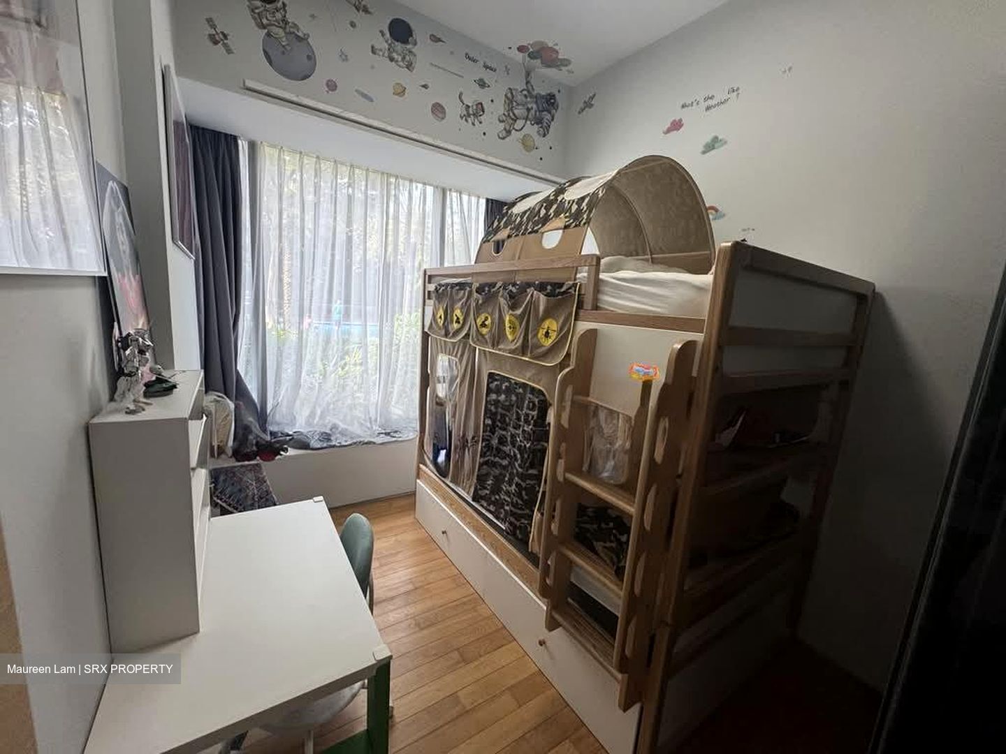 SilverSea (D15), Condominium #605875451